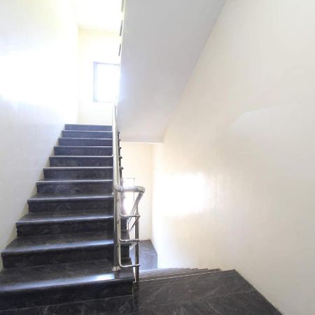 E S Residency Hotel Theni Kültér fotó