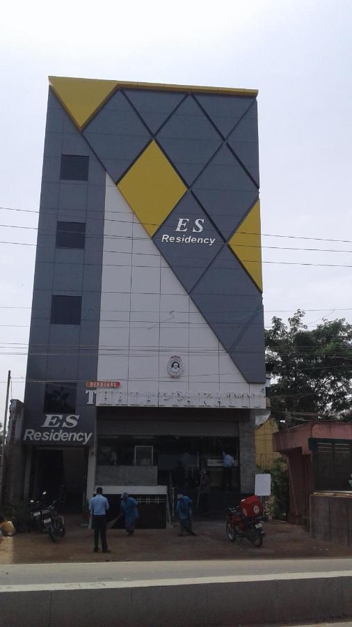 E S Residency Hotel Theni Kültér fotó