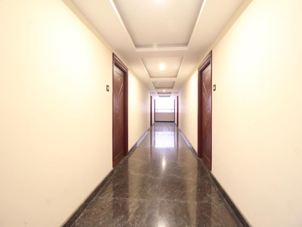 E S Residency Hotel Theni Kültér fotó
